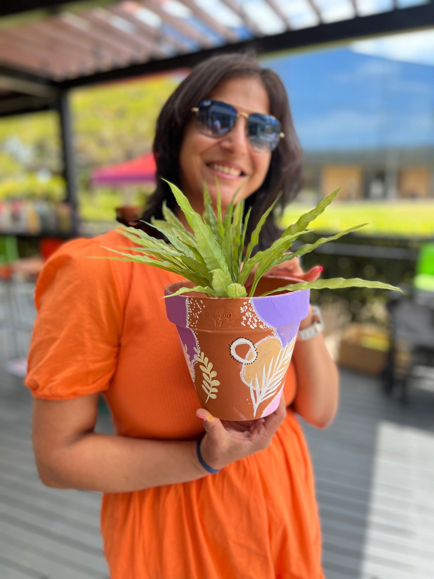 Paint and Sip-Colourful Terracotta Pot