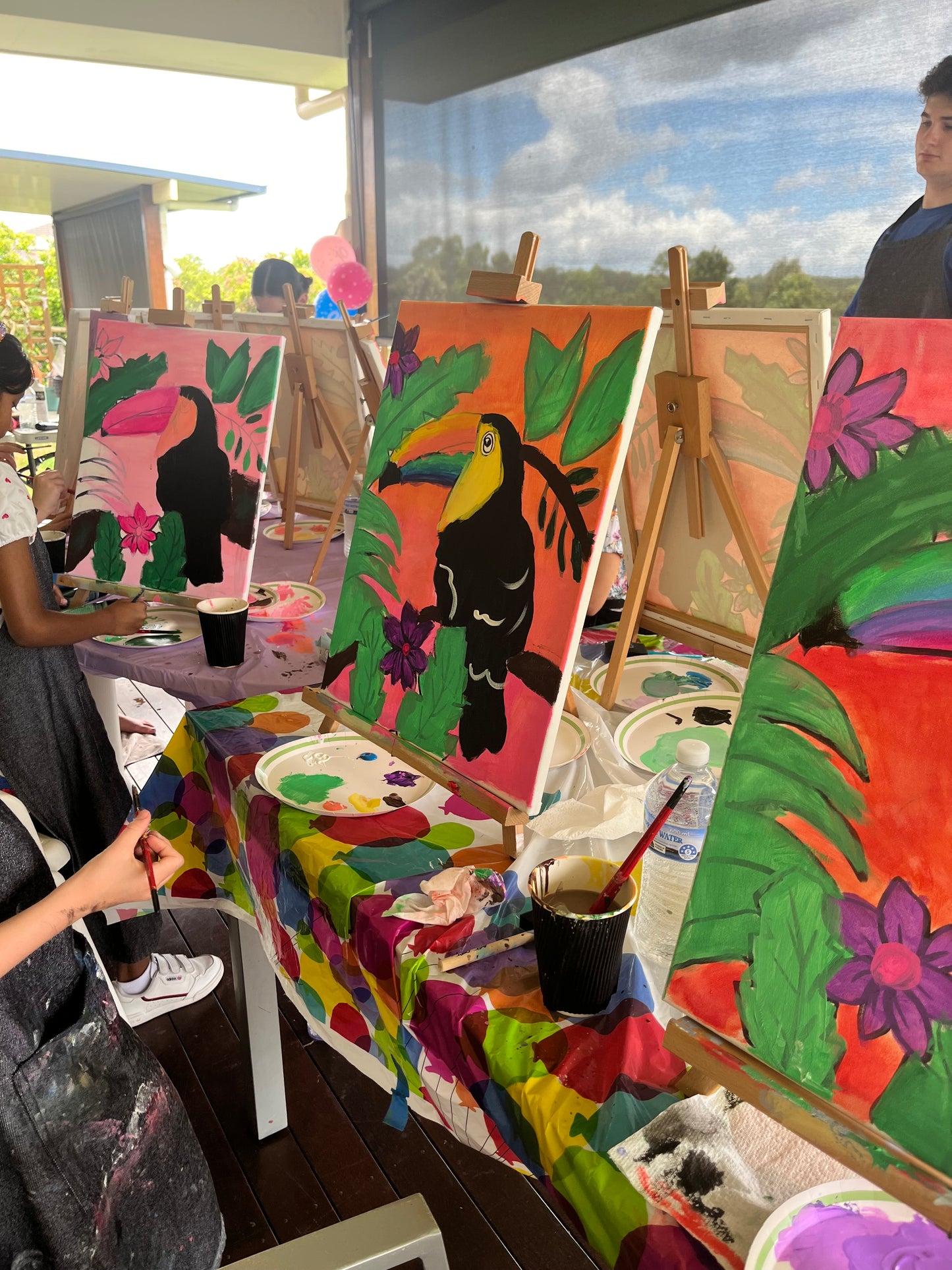 Kids Paint Party- Colourful Toucan
